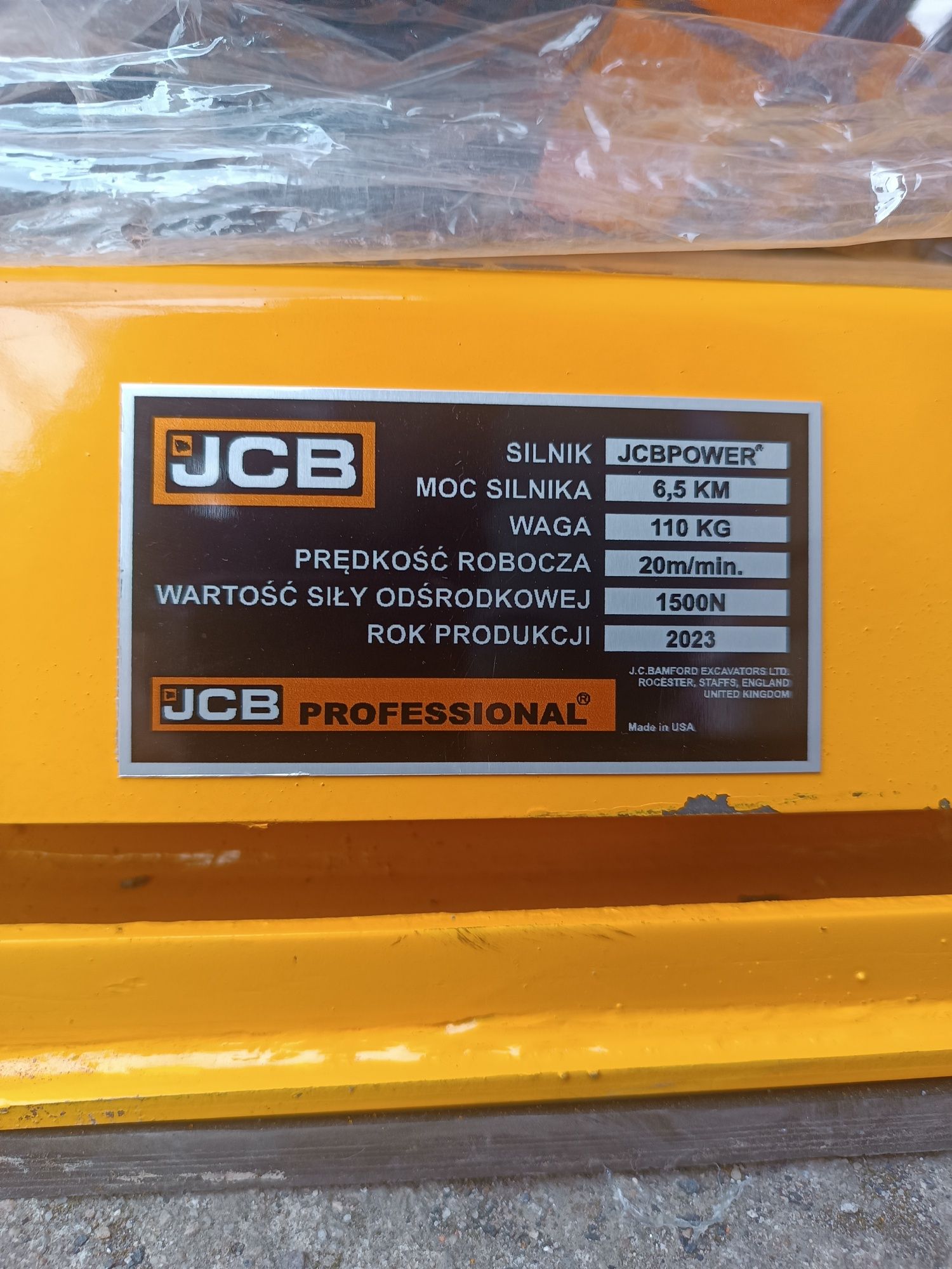 Zageszczarka JCB 110kg