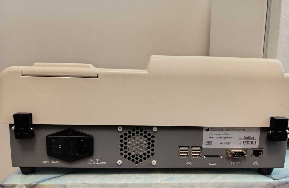 ІФА аналізатор (рідер) LABANALYT M201