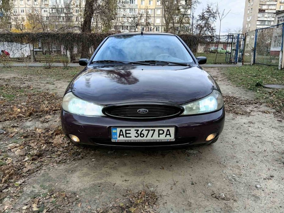 Форд мондео 2 на полном ходу