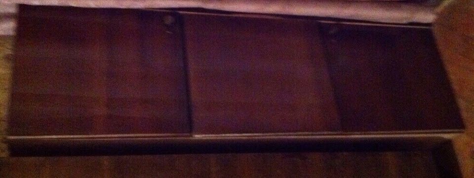 Шкаф книжный            .