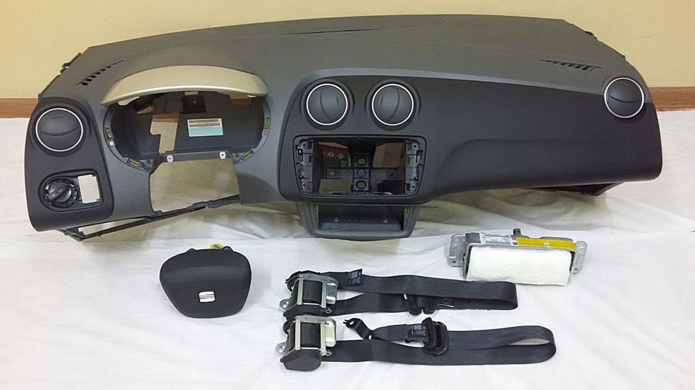 Kokpit Deska SEAT IBIZA IV 6J Konsola Miękka pasy