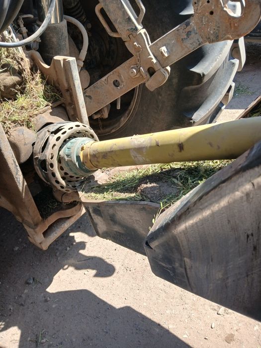 Przyczepa samozbierająca Vicon Rotex 552