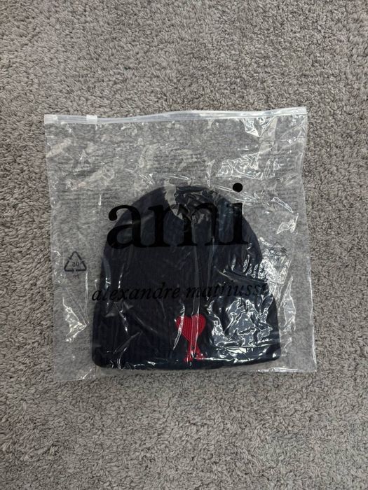 Шапка Ami чорна/ шапка амі молочна/ зимня шапка амі тепла/ сіра/бежева