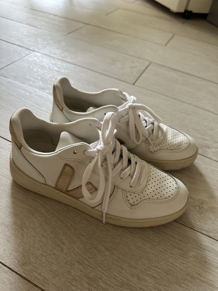 Кеди,  кросівки VEJA V-10 WHITE 38 розмір жіночі