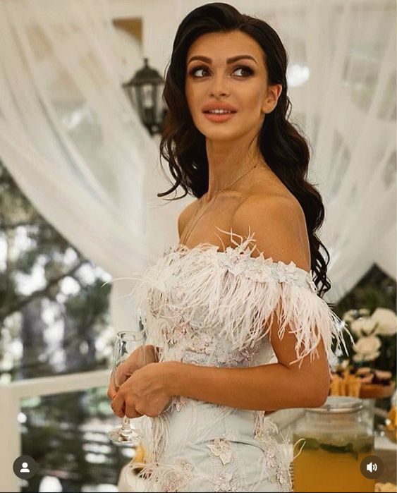 Святкова стильна сукня (М розмір)