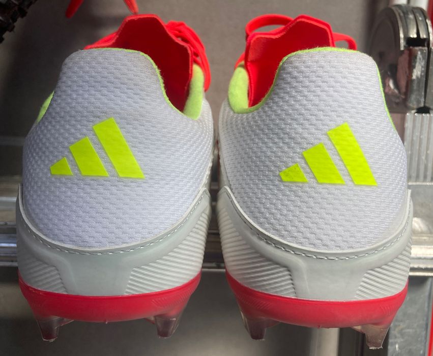 Chuteiras de Futebol Adidas F50 League FG/MG Branco
