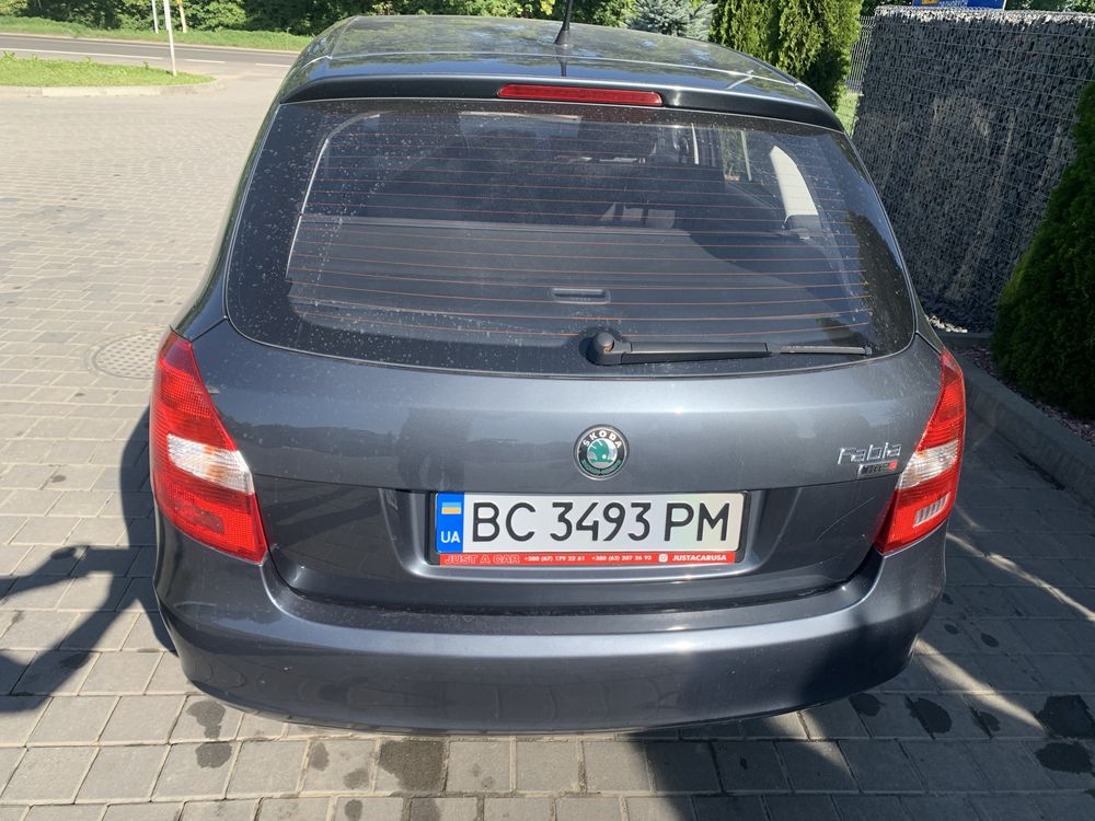 Skoda Fabia 2 2010 року