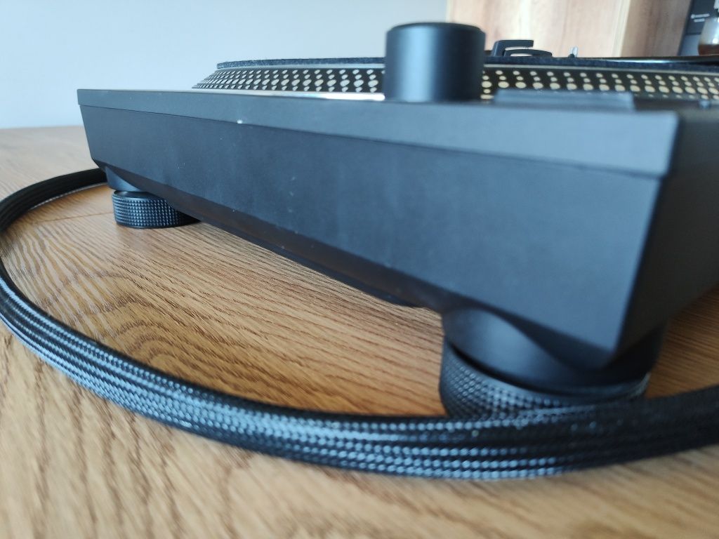 Gramofon Technics SL-1210MK7