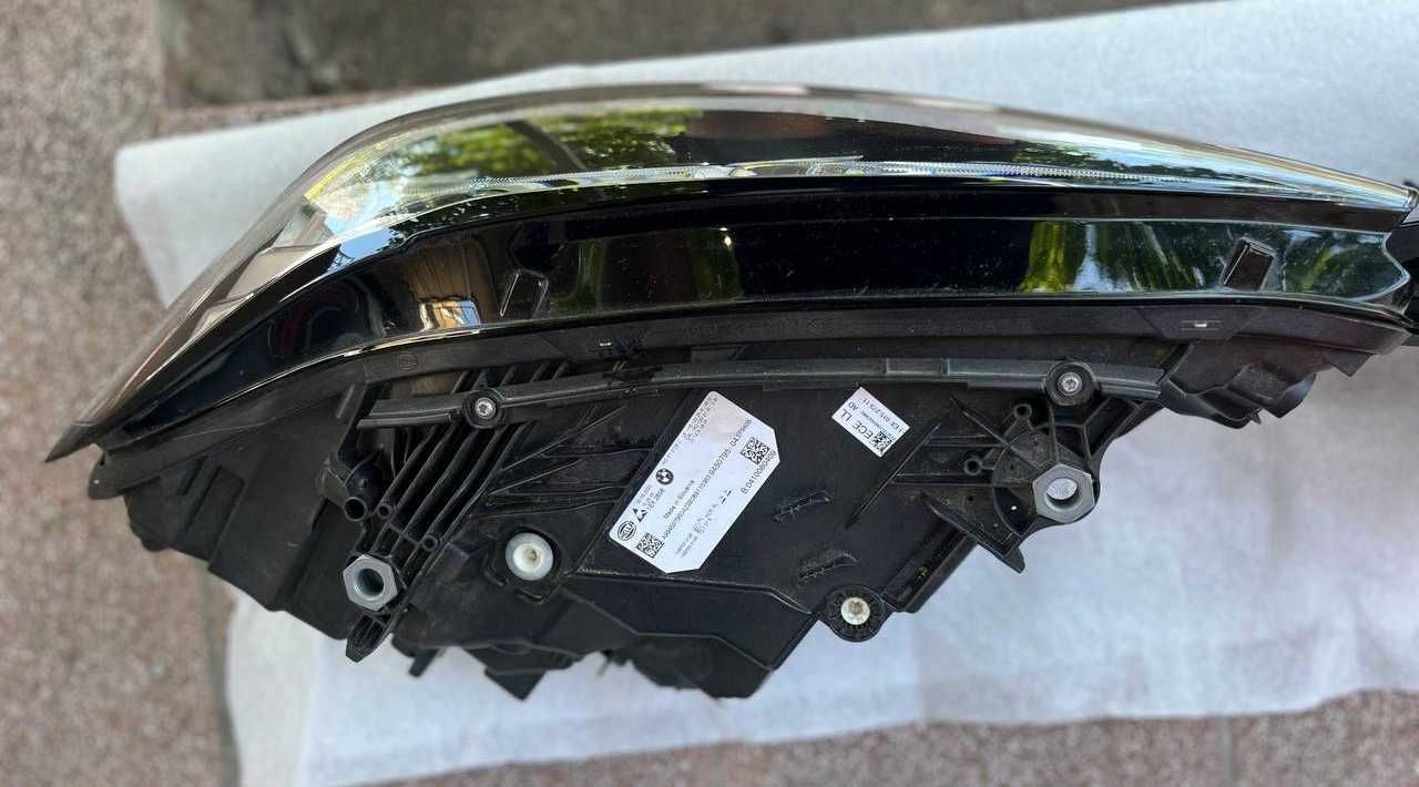 BMW G20 фара ліва права
