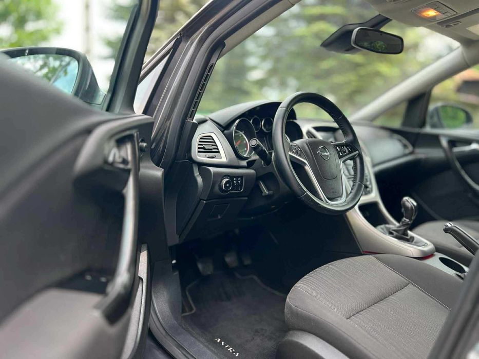 Opel ASTRA okazja zadbana .13900zł