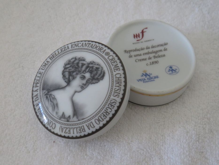 Caixinhas Vista Alegre Museu da Farmácia