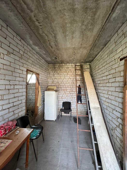 Продам будинок на вул. Чернігівська, 381