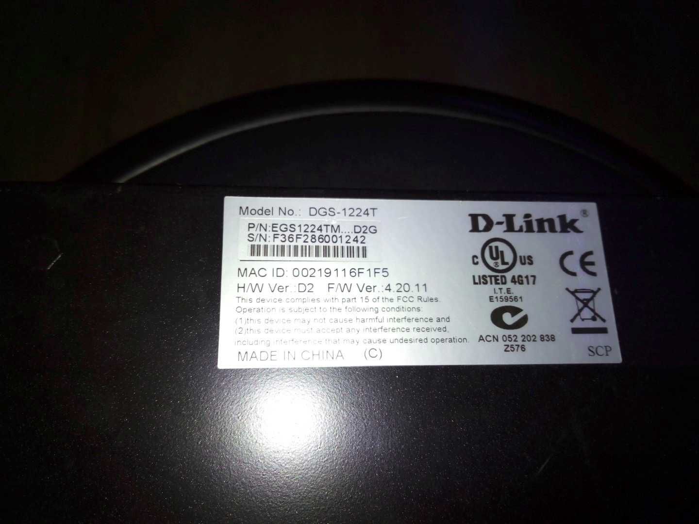 Switch D-Link DGS-1224T 24 portas managed