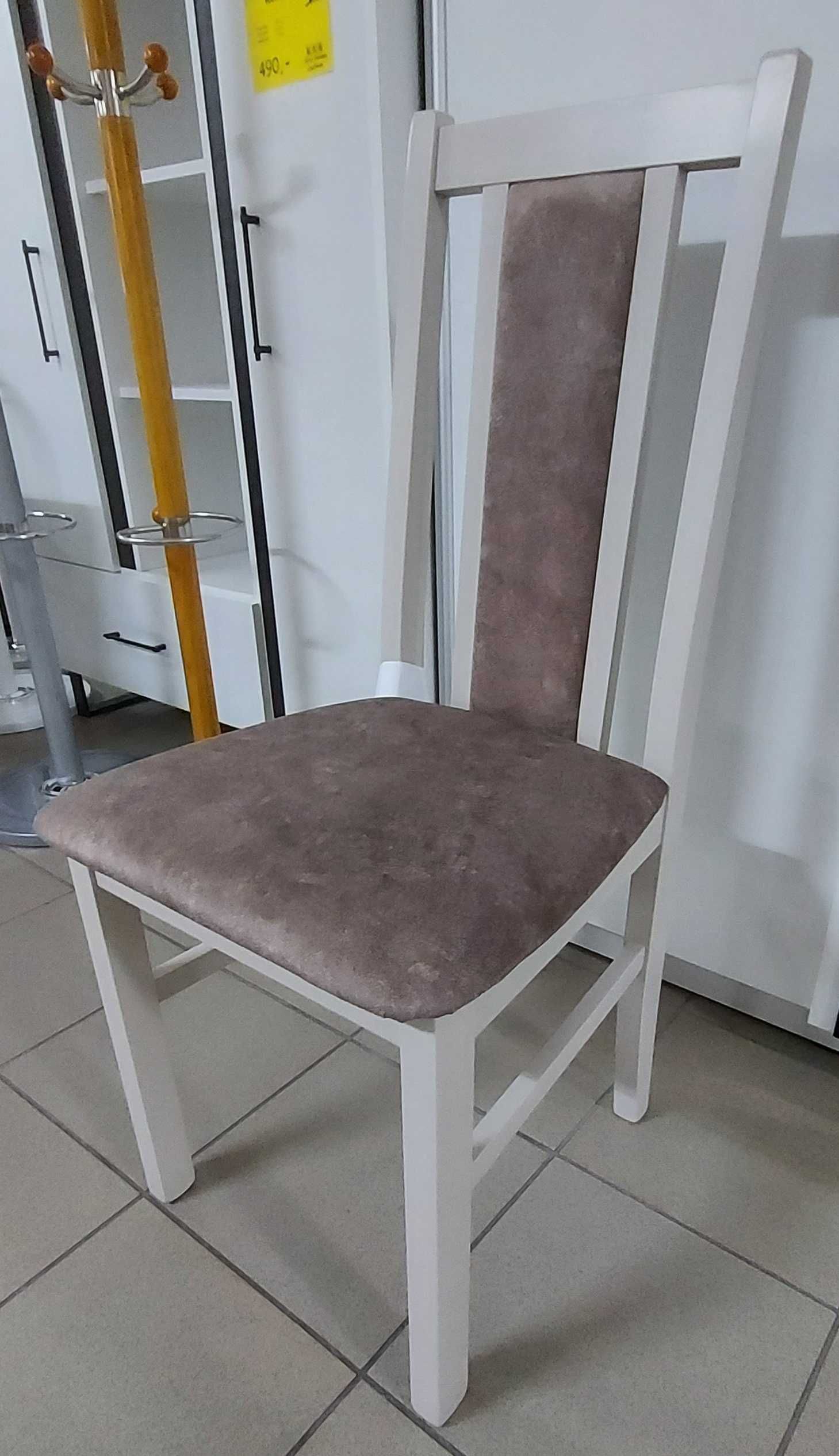 Nowe Krzesło Dostępne Od Ręki