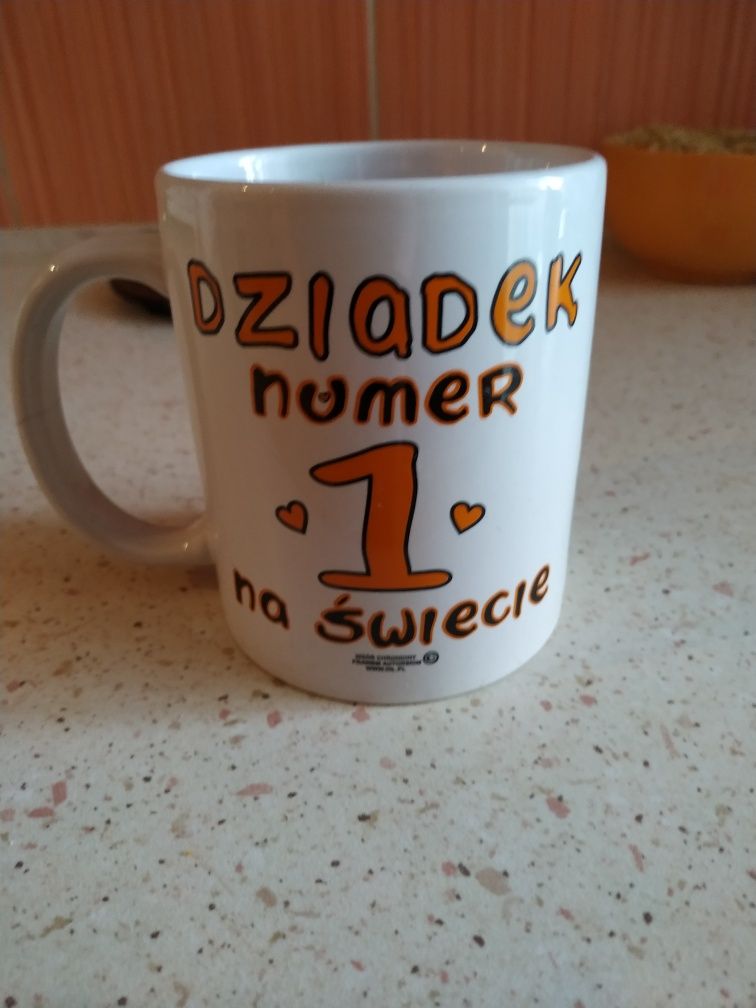 Kubek kolekcjonerski dla dziadka.