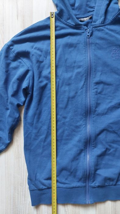 Bluza z kapturem rozmiar 152