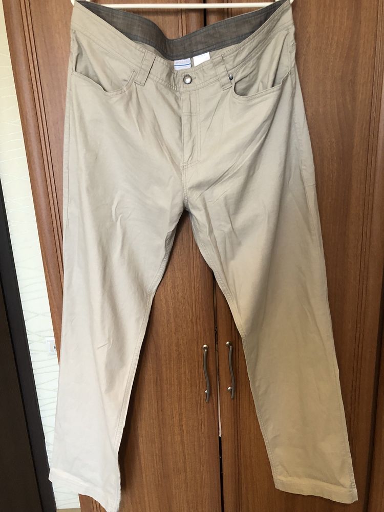 Продам светлые брюки Columbia оригинал (54 р)