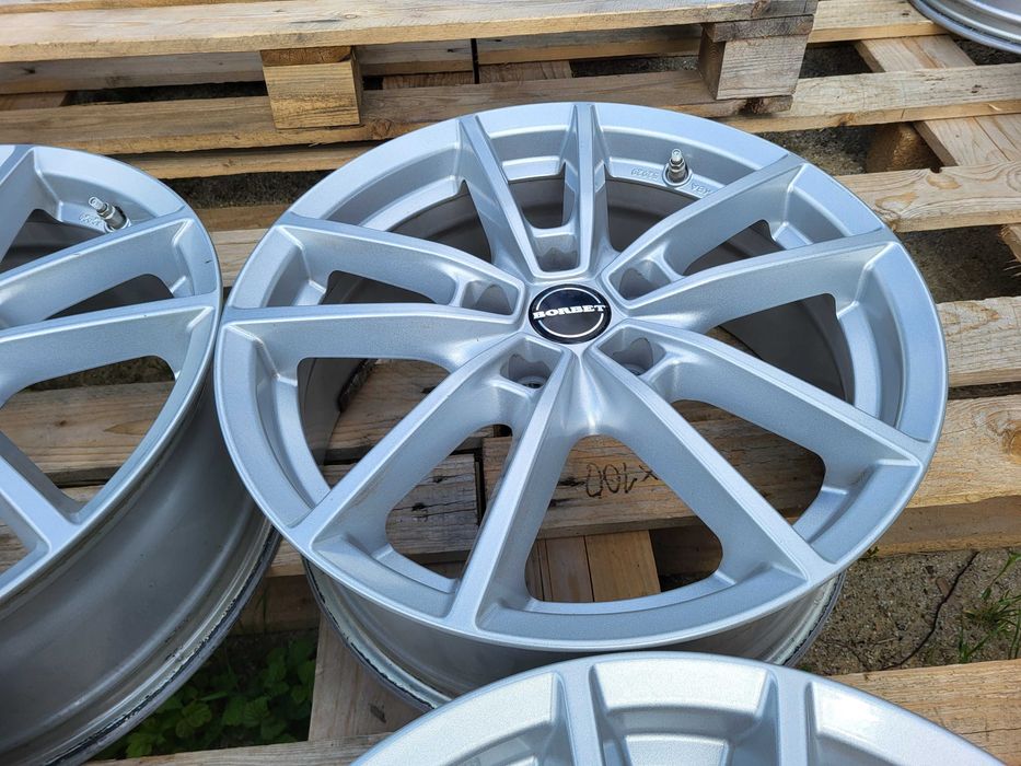 [1064] Felgi aluminiowe 17 cali 5x112 et44 7Jx17H2 BORBET czujniki!