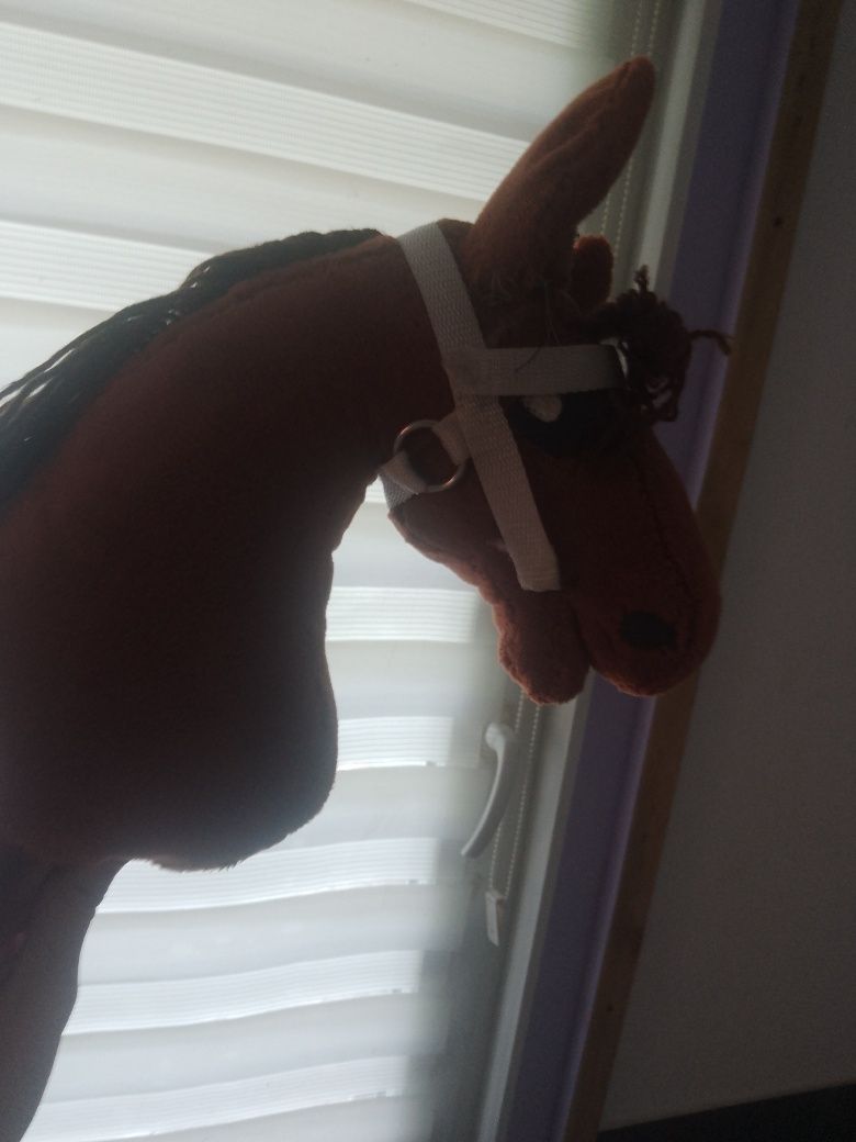 sprzedam hobby horse zrobionego przez kht fox