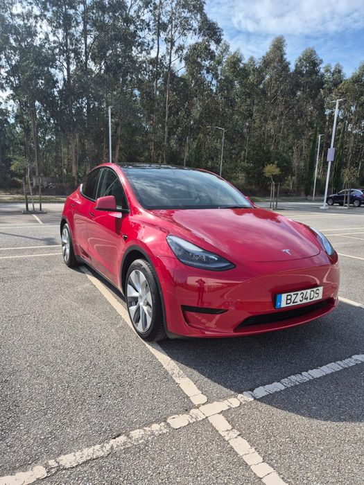 TESLA MODEL Y TRAÇÃO TRASEIRA 59.000 KM