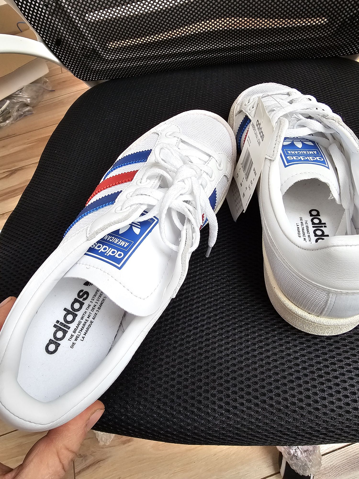 Buty Adidas americana Low eu42 nowe