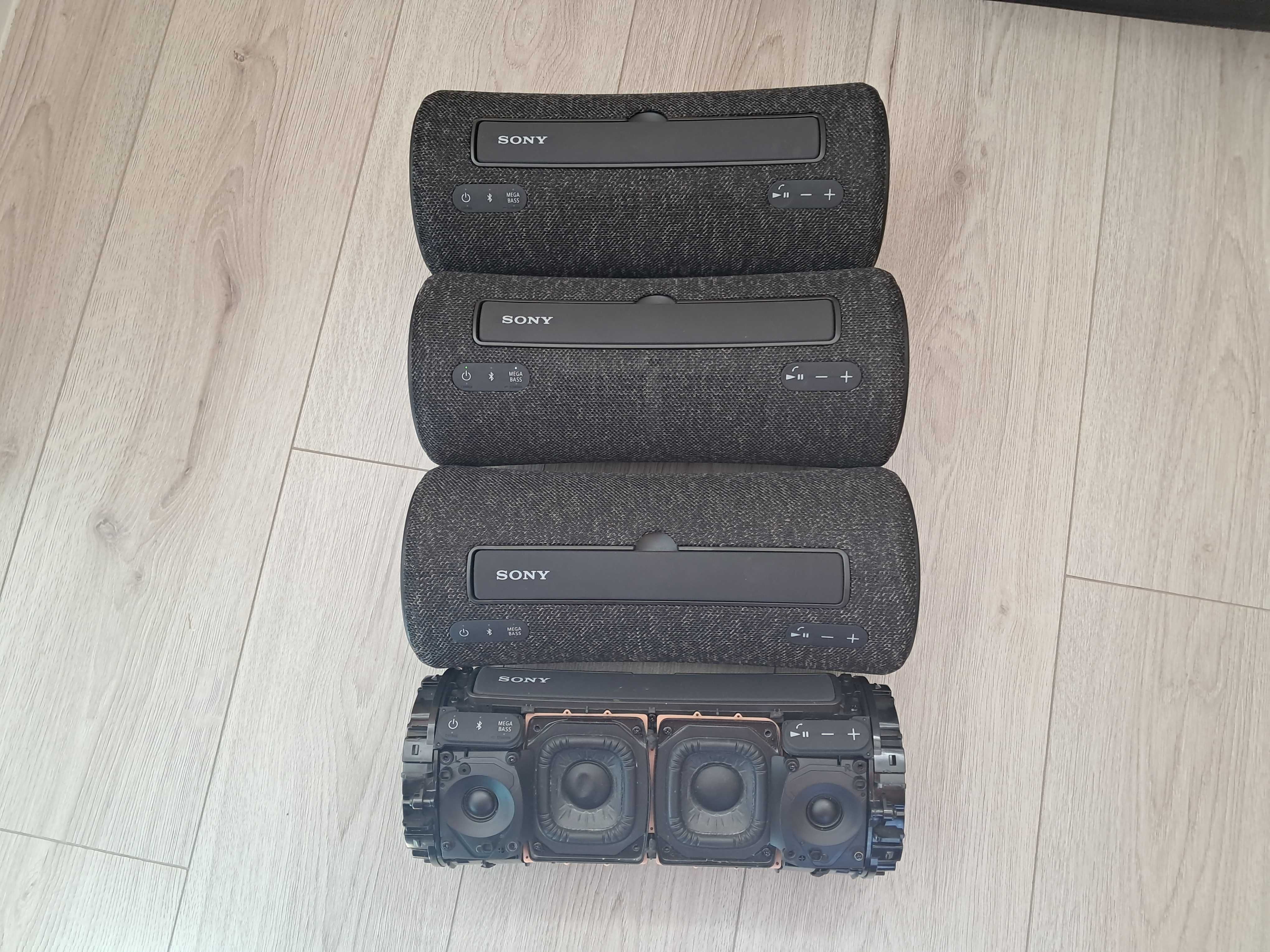 Лот з неробочих Sony XG300, XE300 i XE200