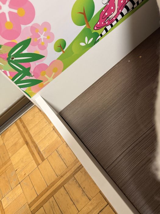 Ліжко та матрац для дівчинки