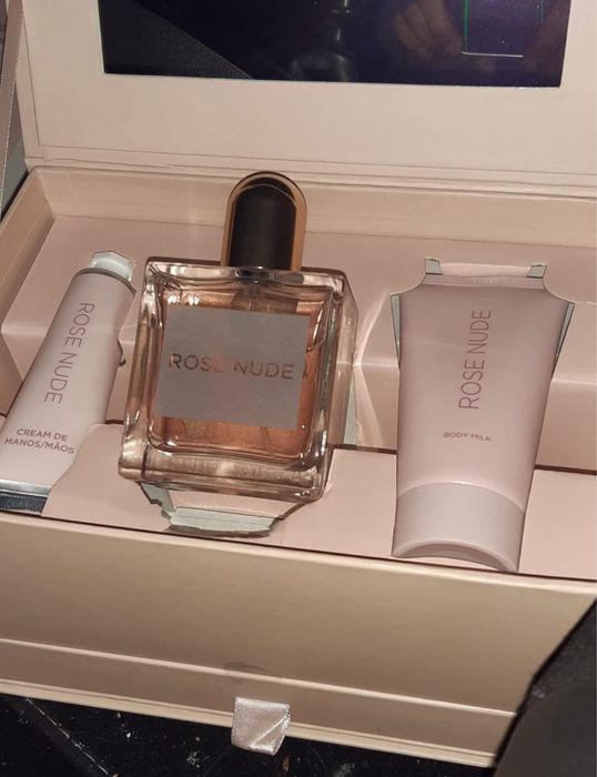 Perfume “Rose Nude”