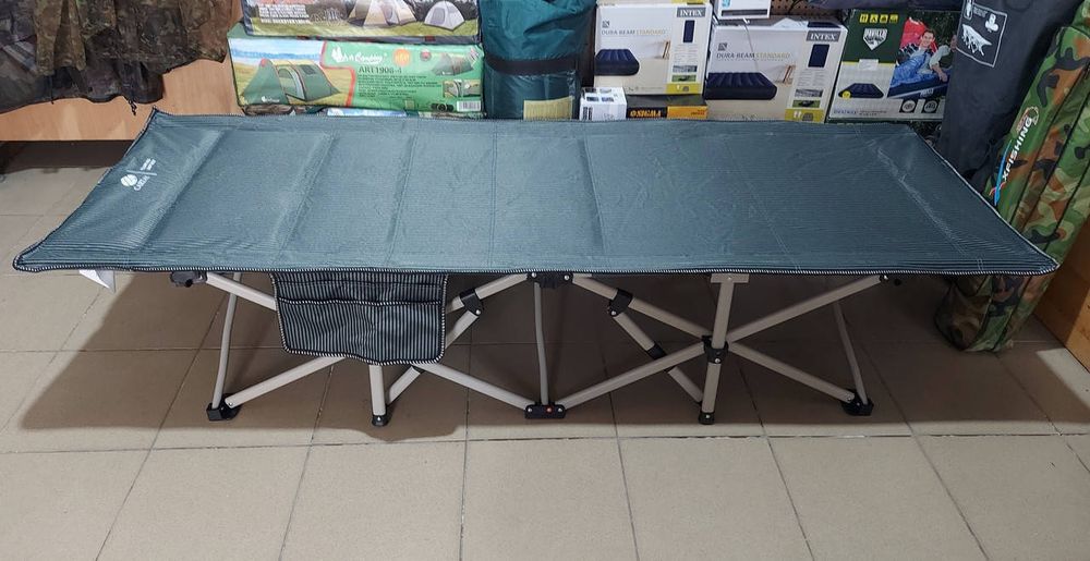 Розкладачка та матрац надувний з наволочкою