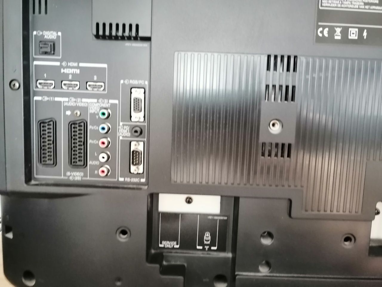 Telewizor TOSHIBA 32 cale LCD 32AV635D