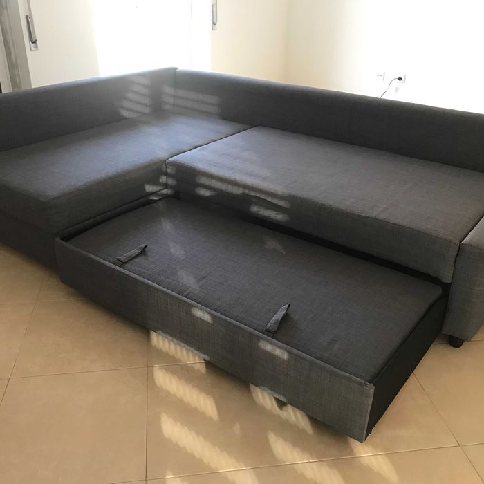 Sofá-cama de canto com arrumação, cinza escuro, FRIHETEN IKEA