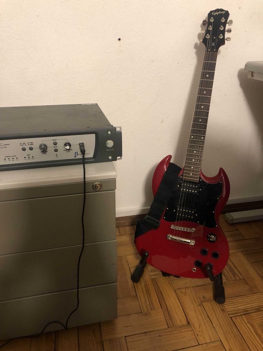 Guitarra Elétrica Epiphone SG Standard Cherry como nova!