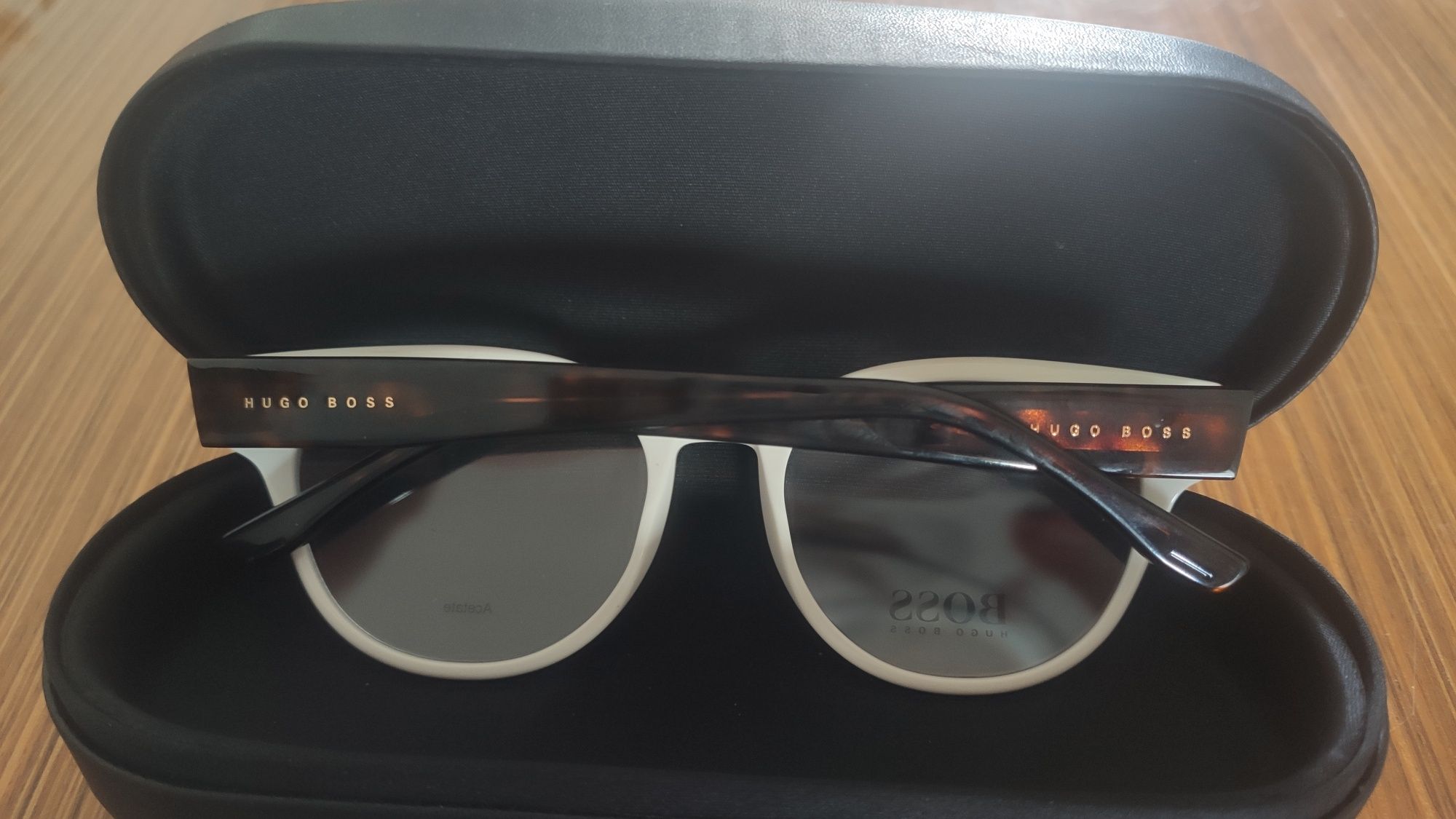 Nowe oprawki Hugo Boss 0889