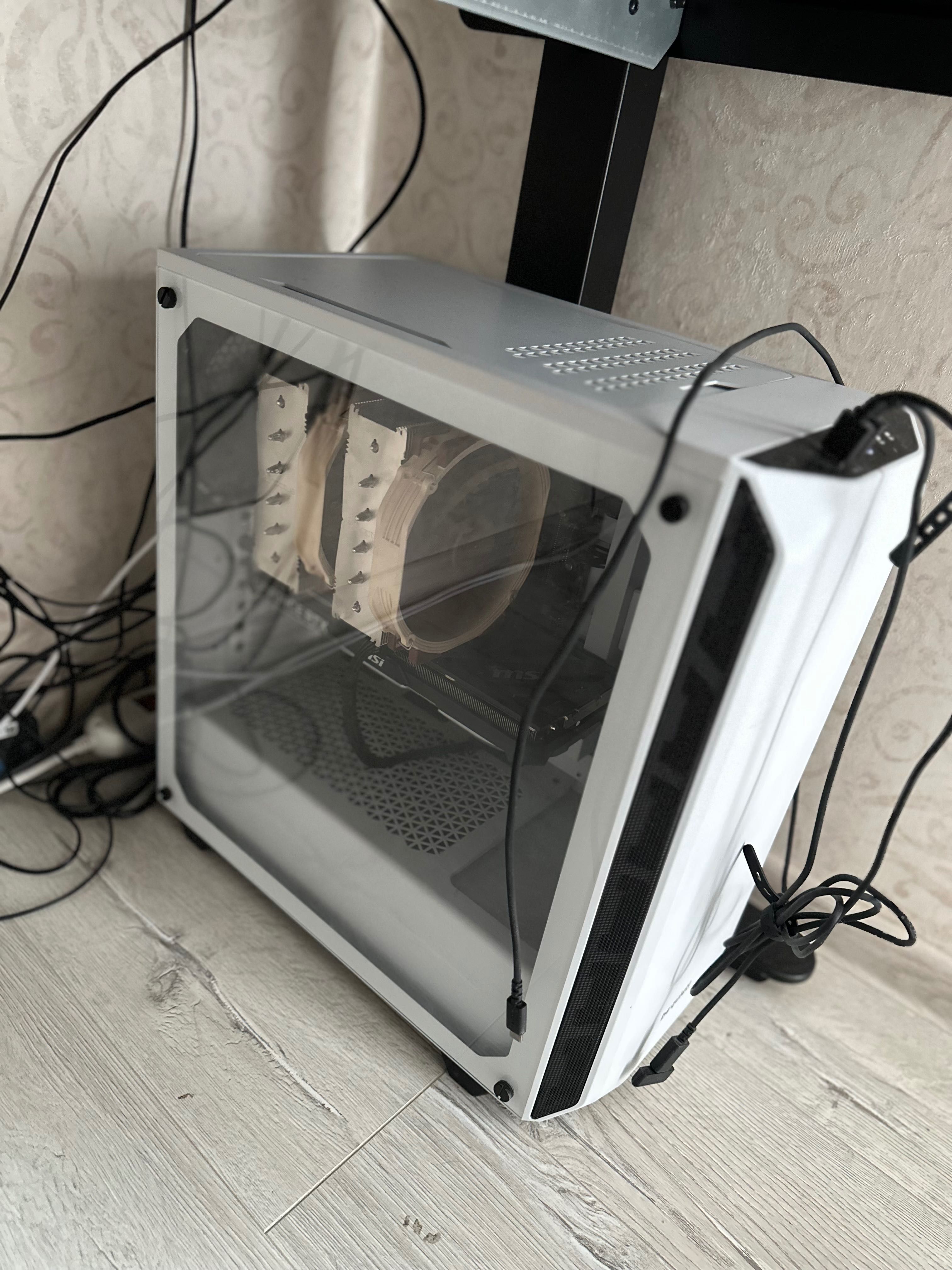 ПРОДАЕТСЯ КОМПЬЮТЕР читайте описания звоните