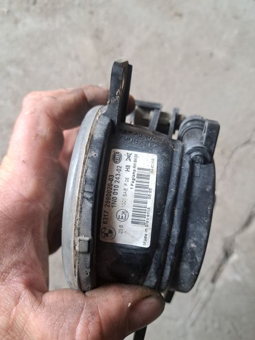 Bmw X3 E84 Противотуманна фара передній правий 1n01024302