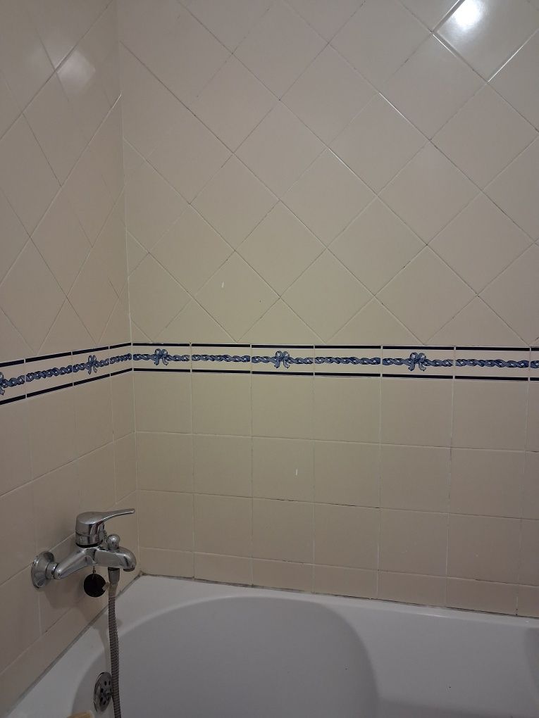 Apartamento T1 Armação de Pêra, com estacionamento e arrecadação