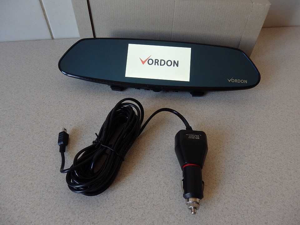 VORDON DVR-190 – lusterko, wideorejestrator i kamera cofania,