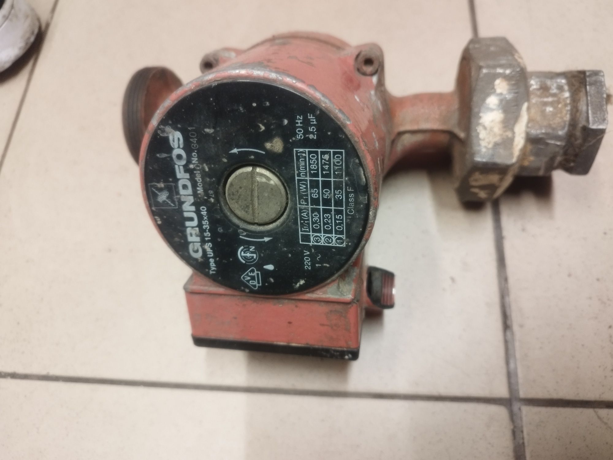 Pompa centralnego ogrzewania Grundfos