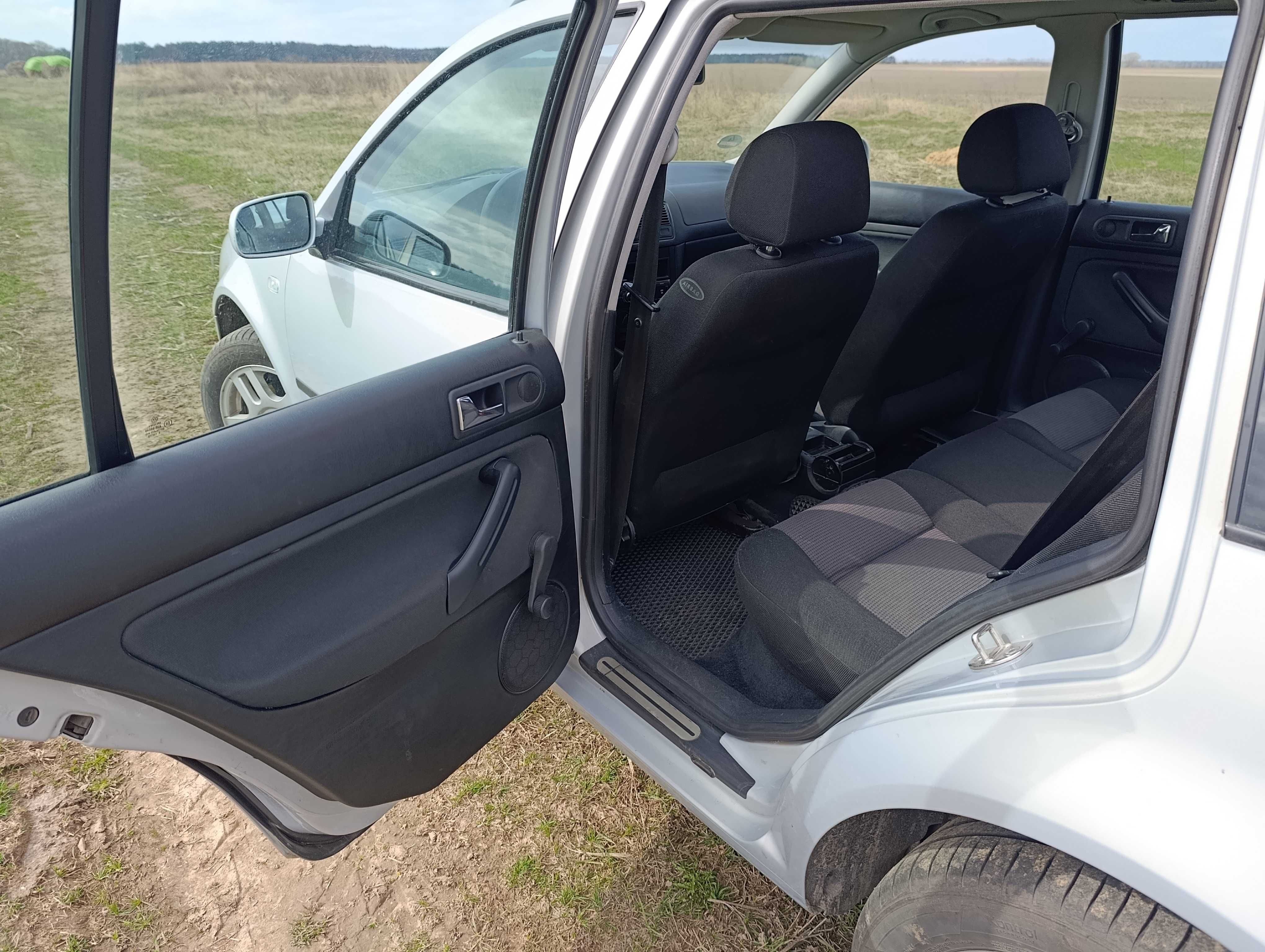 Продається Volkswagen Golf 4 (Гольф 4) 1,6 MPI