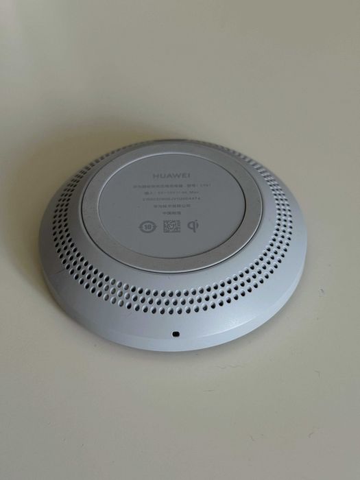 Ładowarka bezprzewodowa Huawei CP61