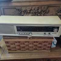 Rádio vintage em funcionamento