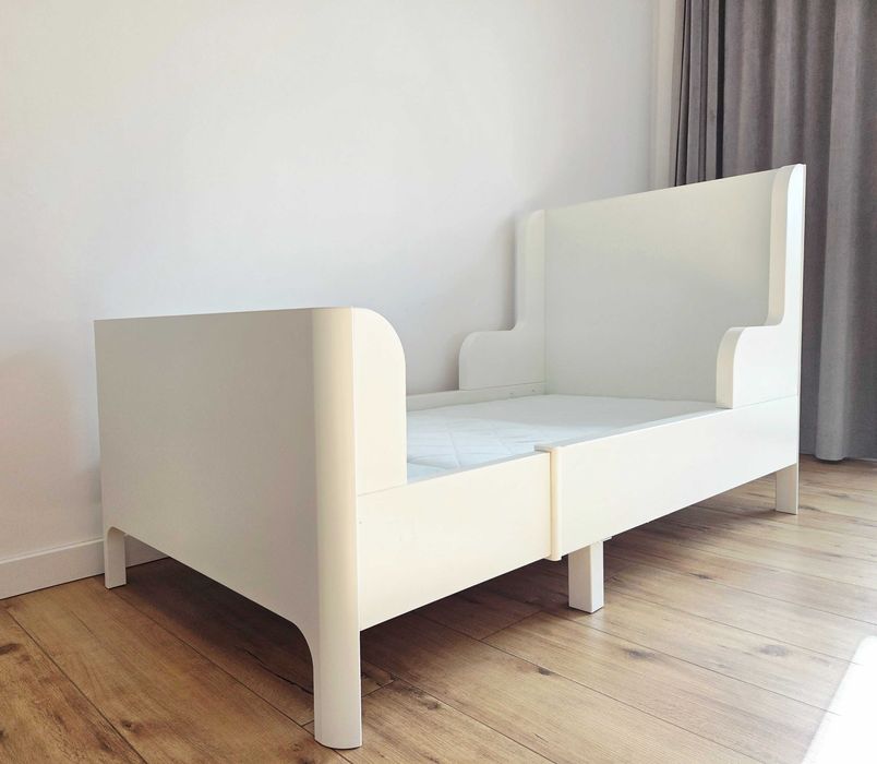 Łóżko Busunge IKEA BIAŁE + stelaż + materac