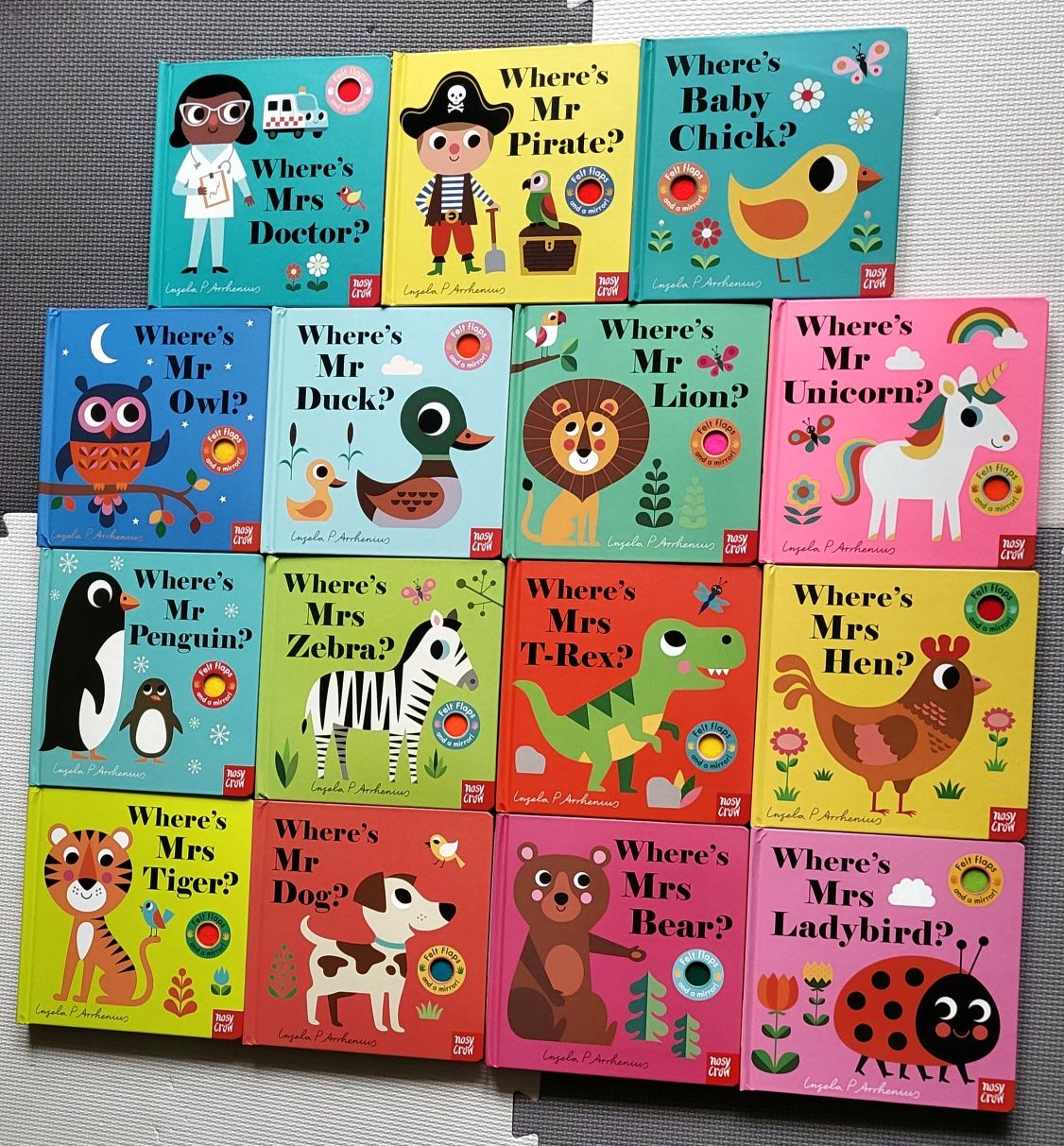 Where's Mr Penguin? książeczka sensoryczna po angielsku felt flaps