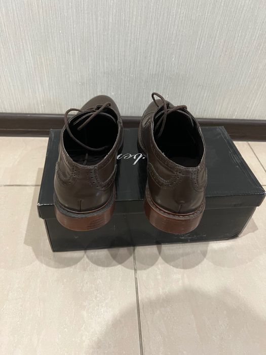 Новые туфли Arber Оксфорды Броги Туфлі оксфорди