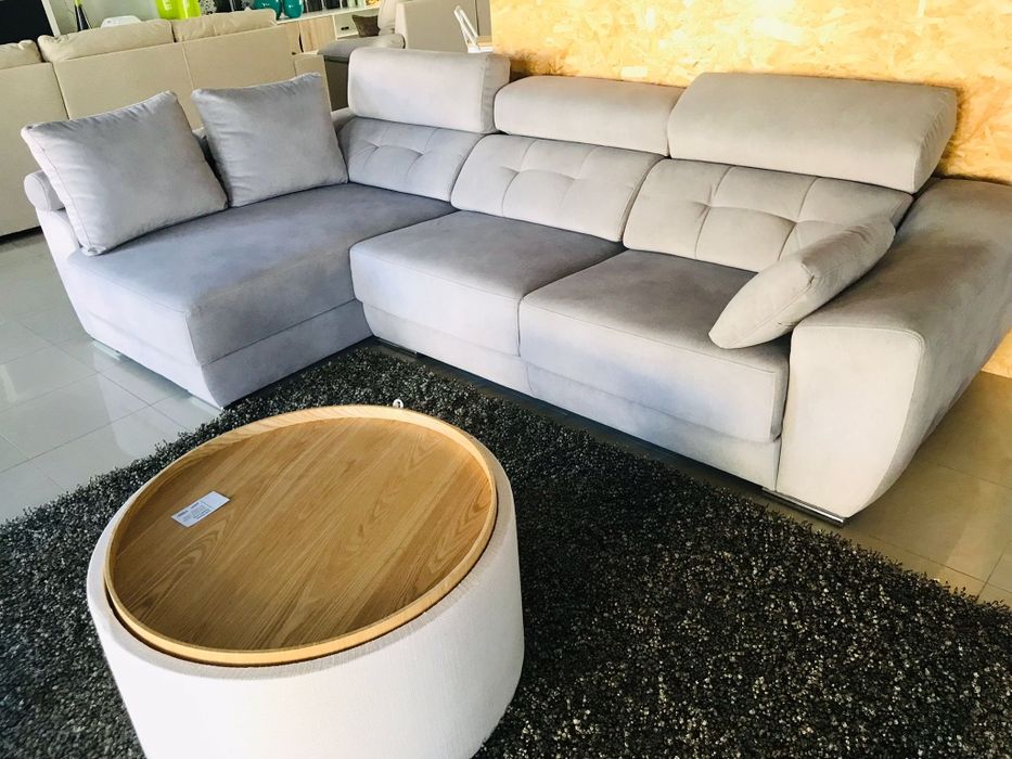Sofá  Marlon Chaise - Long
2 elementos
Tecido classe C - (ALTA QUA