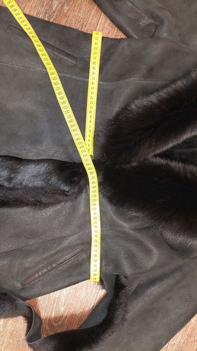 Дебленка в гарному стані .Натуральна шкіра.