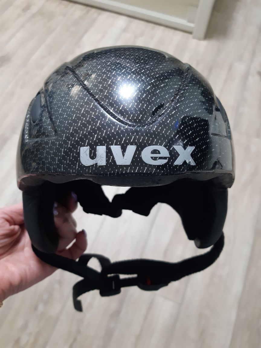 Шлем для лыжника подростковый