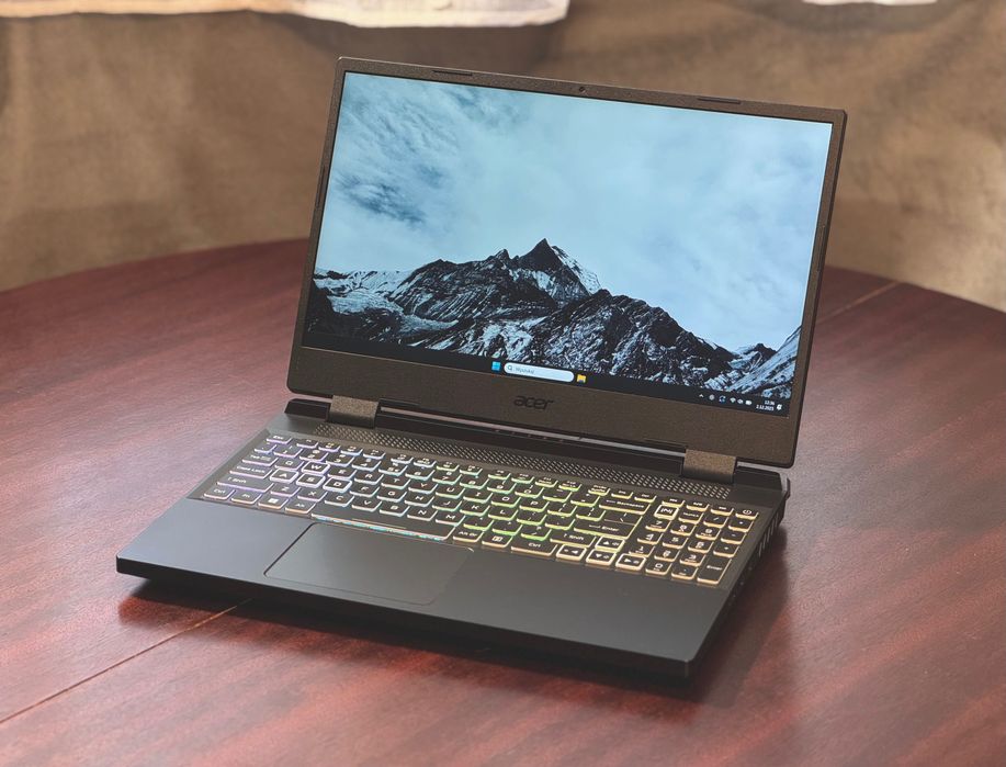 Acer Nitro V AN515-58 | RTX 4060 | i7 12650H | 16 GB | 2 TB SSD | GW