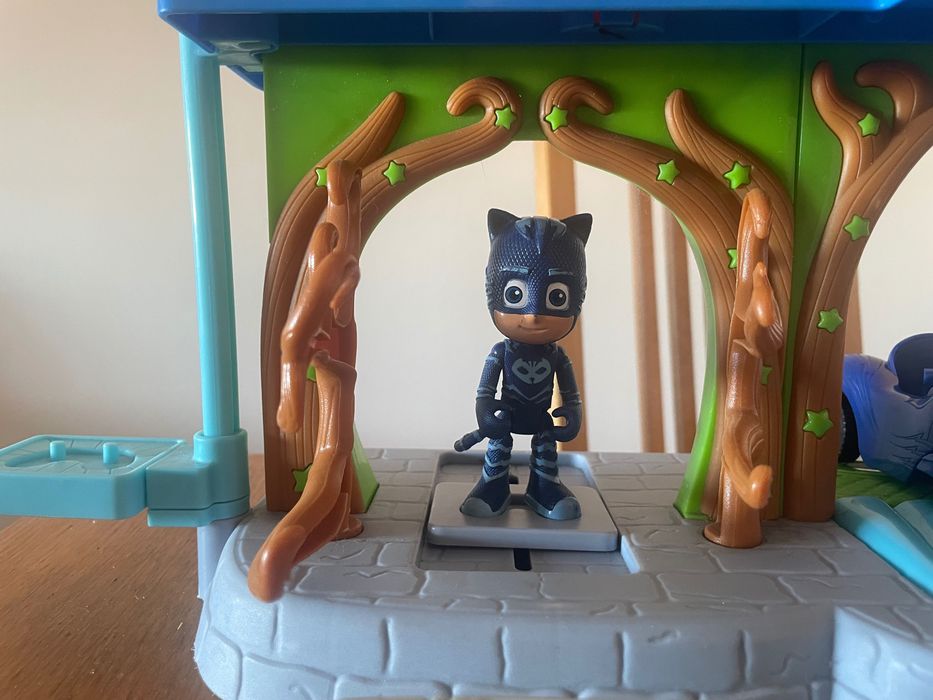 Torre / Centro de comando dos PJ mask