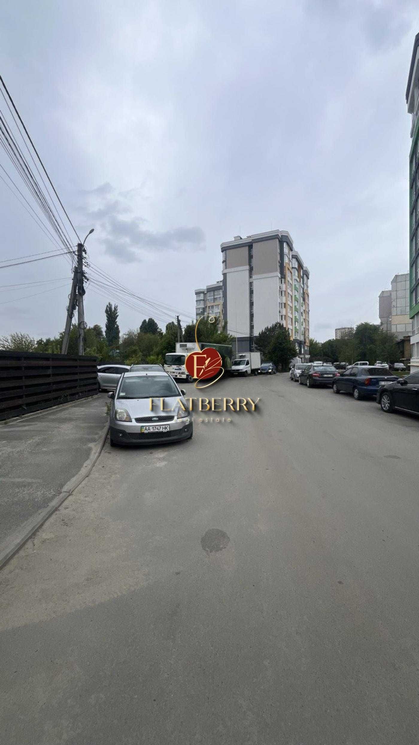 БЕЗ % Продаж таунхауса, м. Вишневе, вул. Дорошенка 12/8